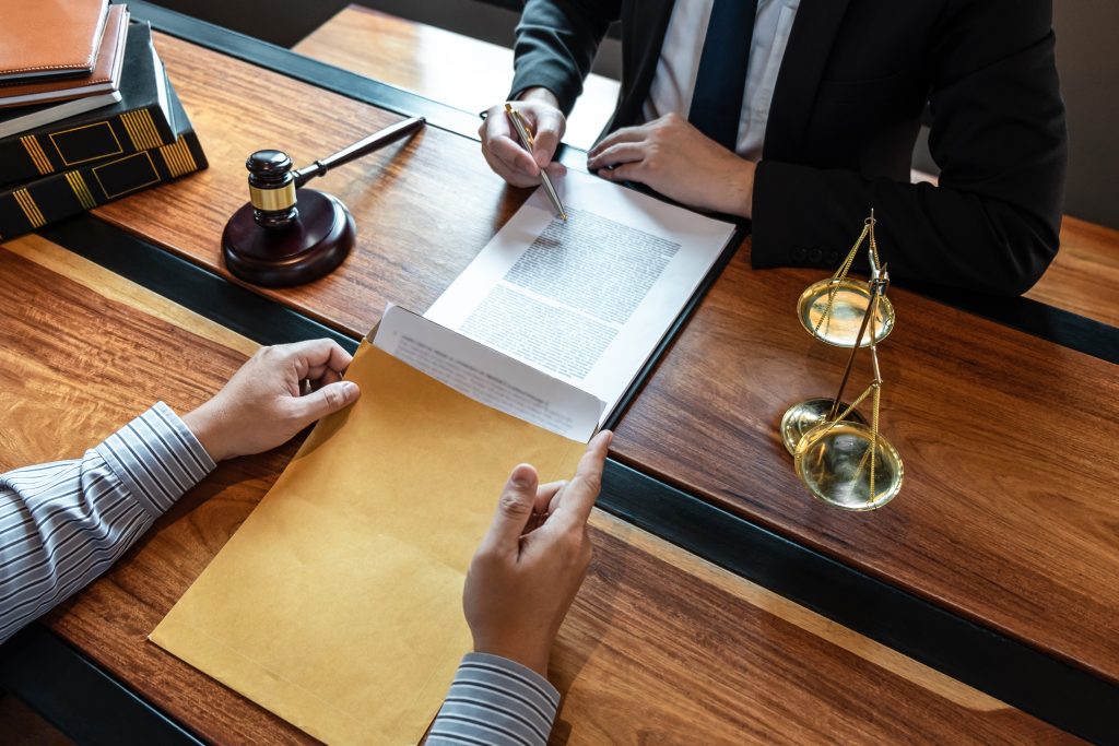 Can a Lawyer Settle Without My Consent